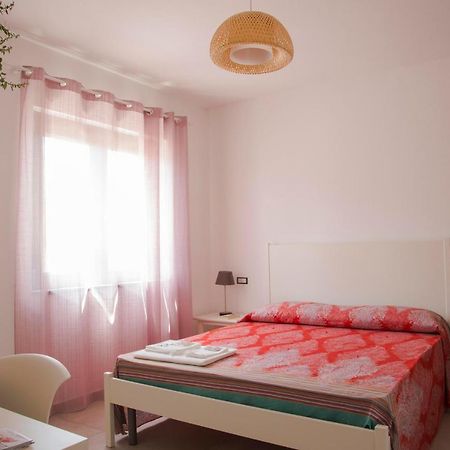 B&B Agata E Gli Altri Tortolì Dış mekan fotoğraf